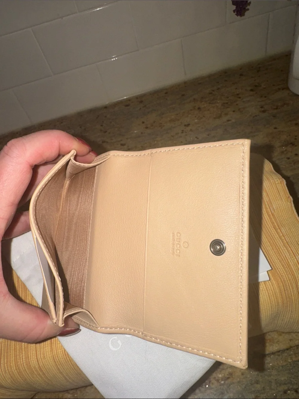 Gucci GG Marmont Beige Leather Compact Card Case Wallet “Light Beige” NWB - Picture 8 of 16